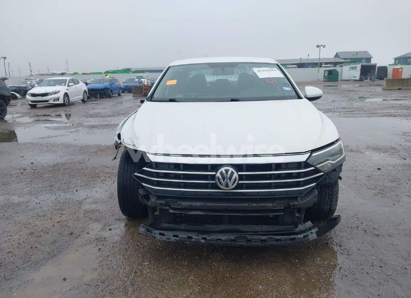 Photo 13 of 2019 Volkswagen Jetta 1.4T R-LINE/1.4T S/1.4T SE (VIN 3VWC57BU4KM153176)