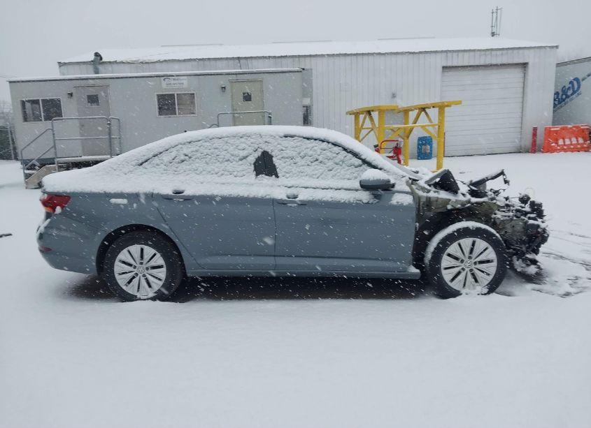 Photo 13 of 2019 Volkswagen Jetta 1.4T R-LINE/1.4T S/1.4T SE (VIN 3VWC57BU4KM197730)