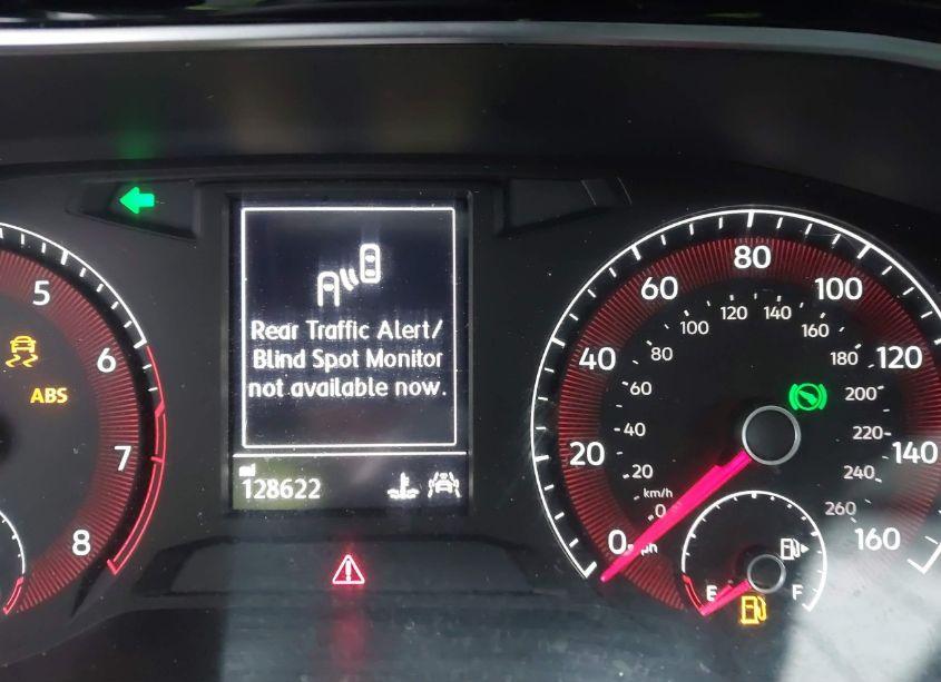 Photo 15 of 2019 Volkswagen Jetta 1.4T R-LINE/1.4T S/1.4T SE (VIN 3VWC57BU4KM197730)