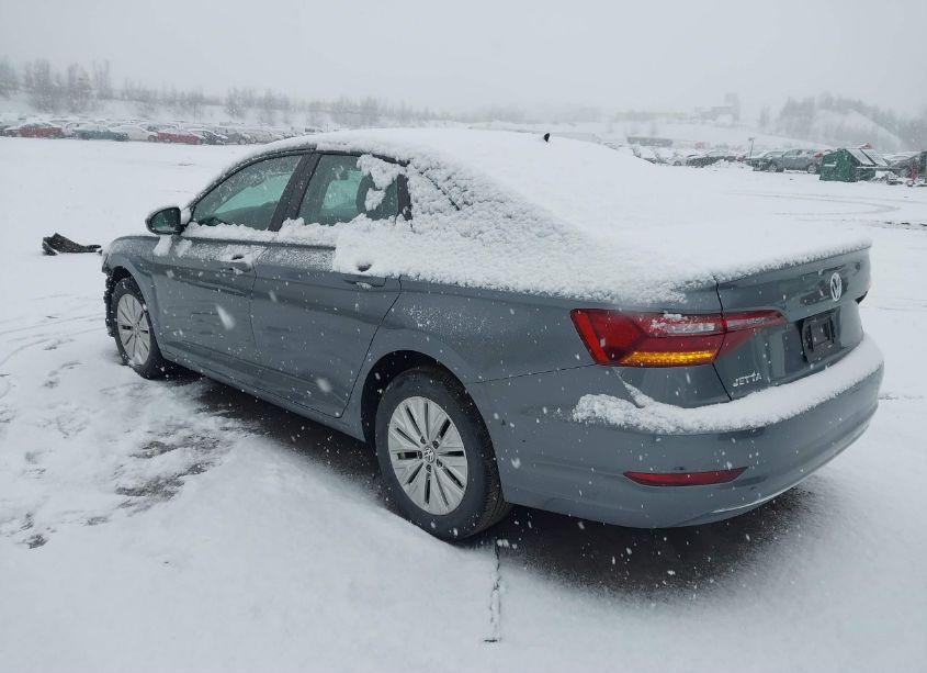 Photo 3 of 2019 Volkswagen Jetta 1.4T R-LINE/1.4T S/1.4T SE (VIN 3VWC57BU4KM197730)