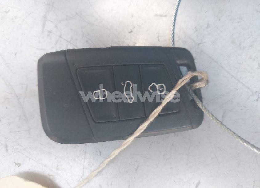 Photo 11 of 2019 Volkswagen Jetta 1.4T R-LINE/1.4T S/1.4T SE (VIN 3VWC57BU4KM201713)