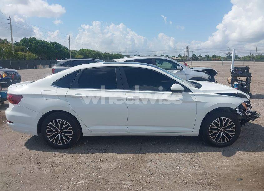 Photo 14 of 2019 Volkswagen Jetta 1.4T R-LINE/1.4T S/1.4T SE (VIN 3VWC57BU4KM201713)