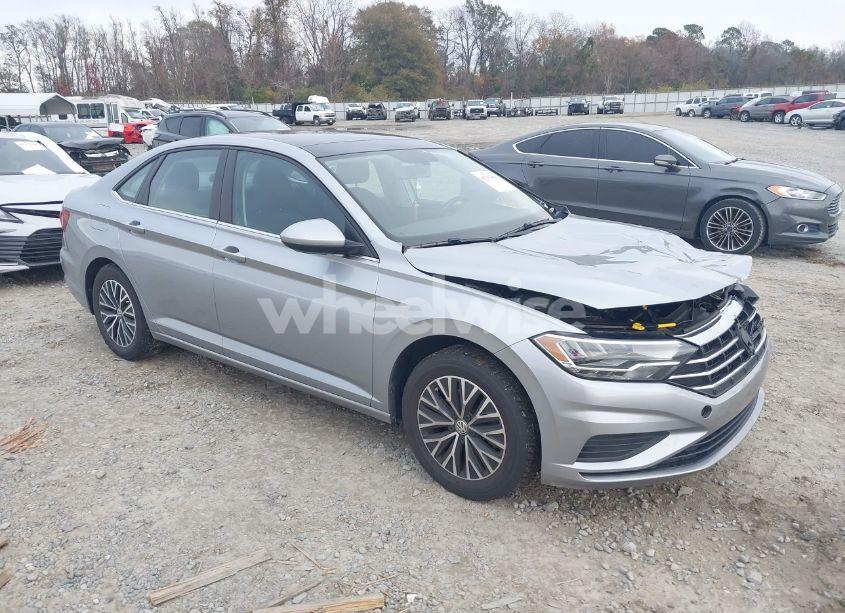 2019 Volkswagen Jetta 1.4T R-LINE/1.4T S/1.4T SE (VIN 3VWC57BU4KM204319) main photo