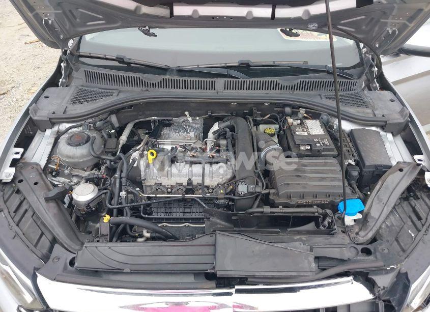 Photo 10 of 2019 Volkswagen Jetta 1.4T R-LINE/1.4T S/1.4T SE (VIN 3VWC57BU4KM204319)