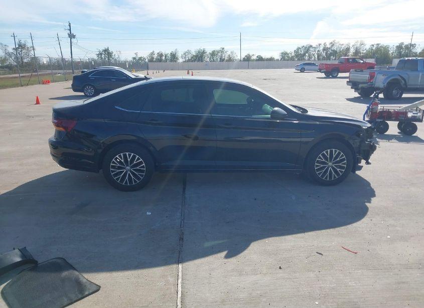 Photo 14 of 2019 Volkswagen Jetta (VIN 3VWC57BU4KM210248)