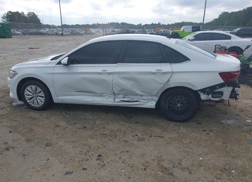 Photo 15 of 2020 Volkswagen Jetta 1.4T R-LINE/1.4T S/1.4T SE (VIN 3VWC57BU4LM091392)