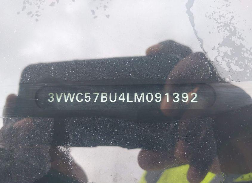 Photo 9 of 2020 Volkswagen Jetta 1.4T R-LINE/1.4T S/1.4T SE (VIN 3VWC57BU4LM091392)