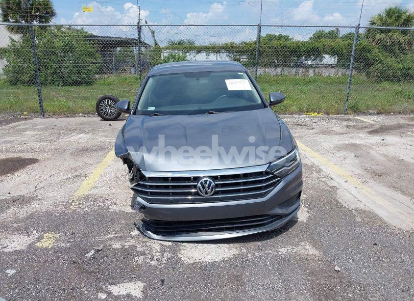 Photo 13 of 2021 Volkswagen Jetta 1.4T R-LINE/1.4T S/1.4T SE (VIN 3VWC57BU4MM009727)