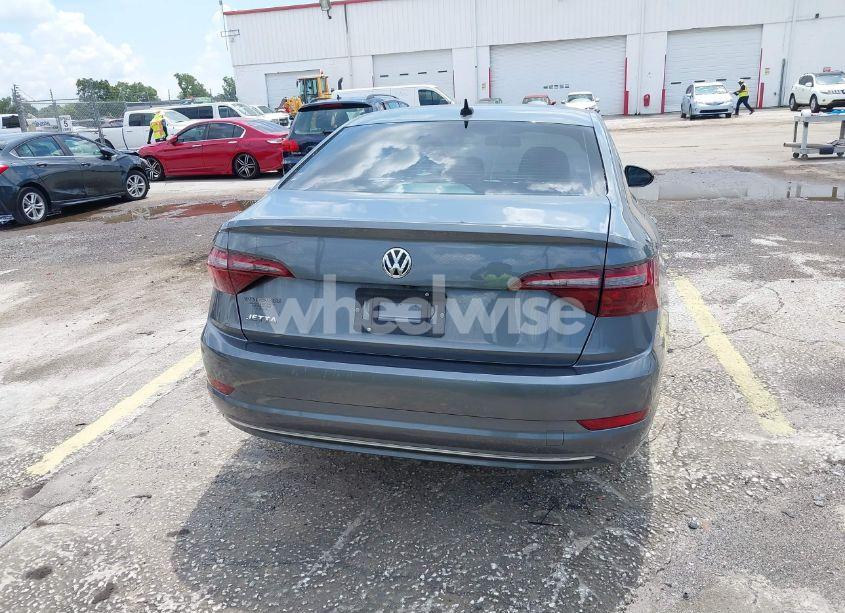 Photo 17 of 2021 Volkswagen Jetta 1.4T R-LINE/1.4T S/1.4T SE (VIN 3VWC57BU4MM009727)
