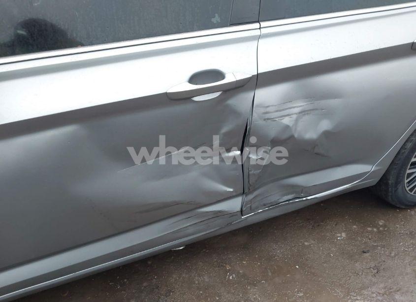 Photo 6 of 2021 Volkswagen Jetta N/A (VIN 3VWC57BU4MM063061)