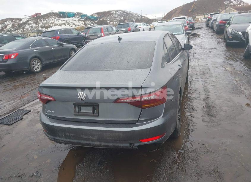 Photo 15 of 2019 Volkswagen Jetta 1.4T R-LINE/1.4T S/1.4T SE (VIN 3VWC57BU5KM022855)