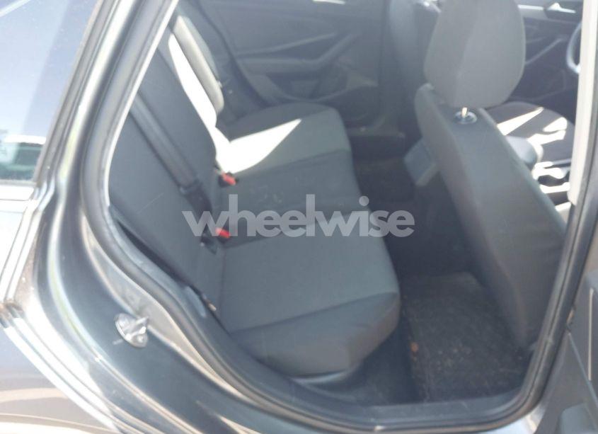 Photo 8 of 2019 Volkswagen Jetta 1.4T R-LINE/1.4T S/1.4T SE (VIN 3VWC57BU5KM047920)