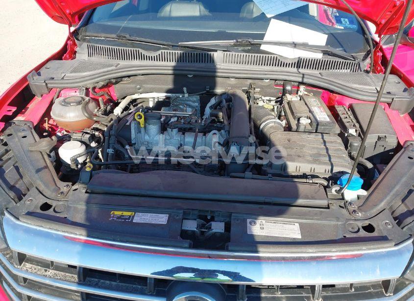 Photo 10 of 2019 Volkswagen Jetta (VIN 3VWC57BU5KM066886)