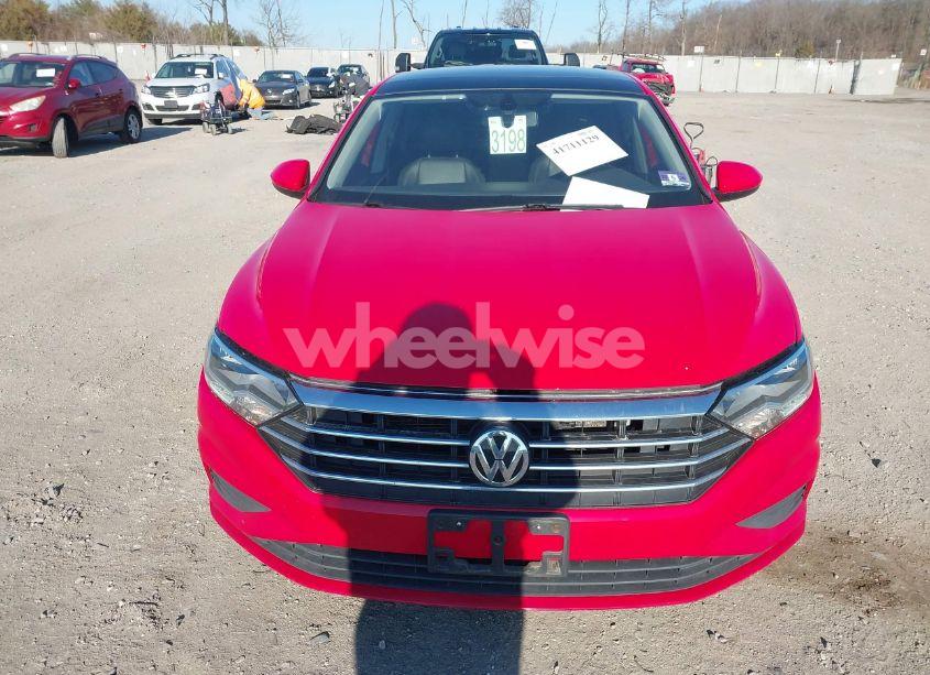Photo 12 of 2019 Volkswagen Jetta (VIN 3VWC57BU5KM066886)