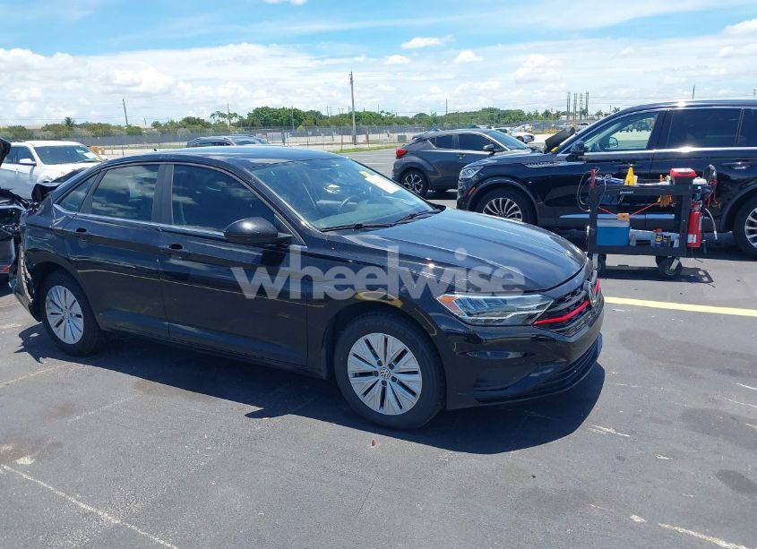 2019 Volkswagen Jetta 1.4T R-LINE/1.4T S/1.4T SE (VIN 3VWC57BU5KM083543) main photo