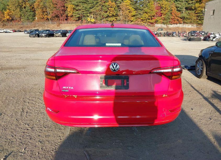 Photo 16 of 2019 Volkswagen Jetta 1.4T R-LINE/1.4T S/1.4T SE (VIN 3VWC57BU5KM091710)