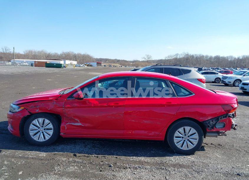 Photo 15 of 2019 Volkswagen Jetta N/A (VIN 3VWC57BU5KM093540)