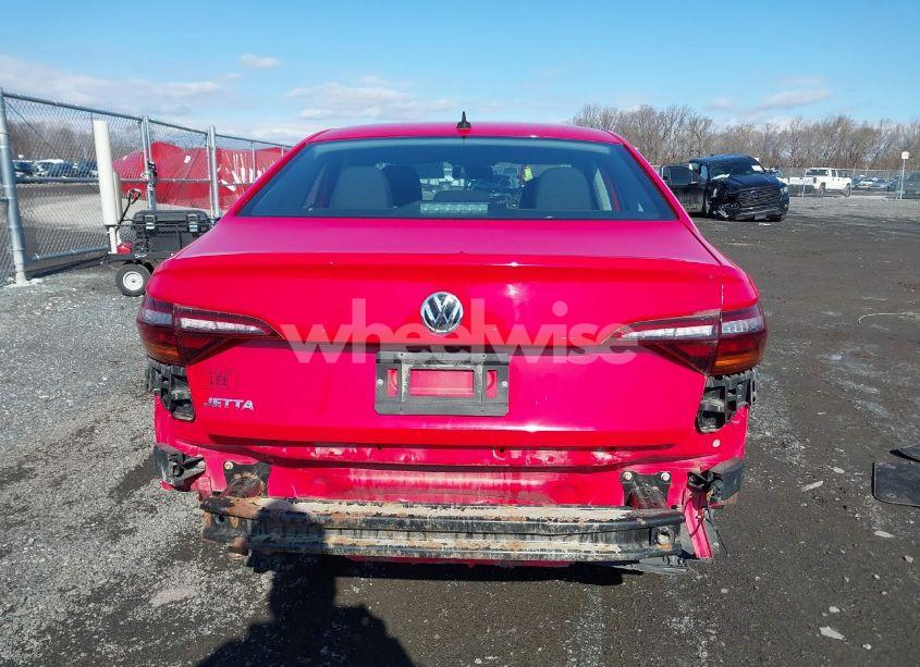 Photo 17 of 2019 Volkswagen Jetta N/A (VIN 3VWC57BU5KM093540)