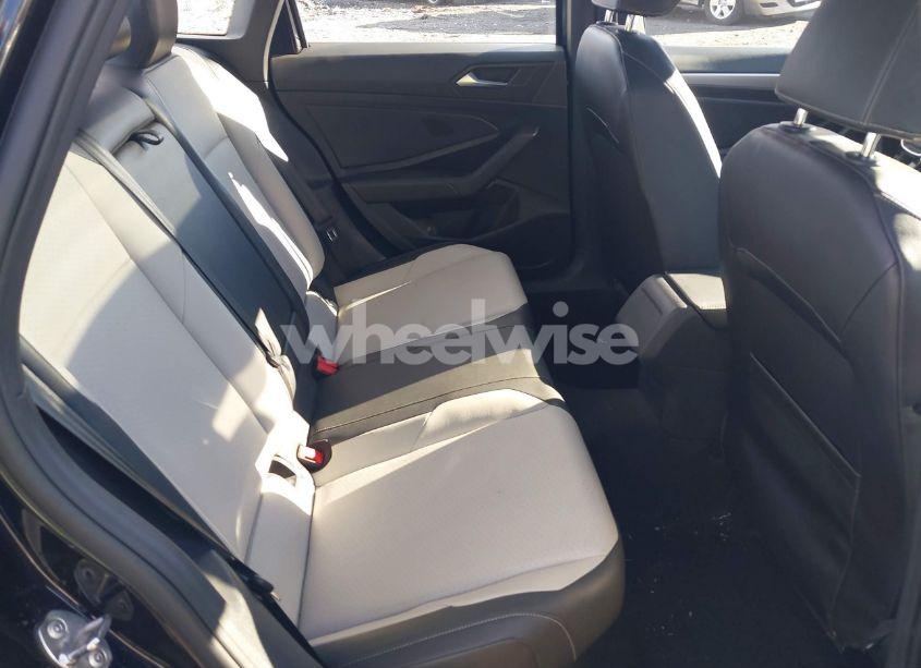 Photo 8 of 2019 Volkswagen Jetta 1.4T R-LINE/1.4T S/1.4T SE (VIN 3VWC57BU5KM116959)