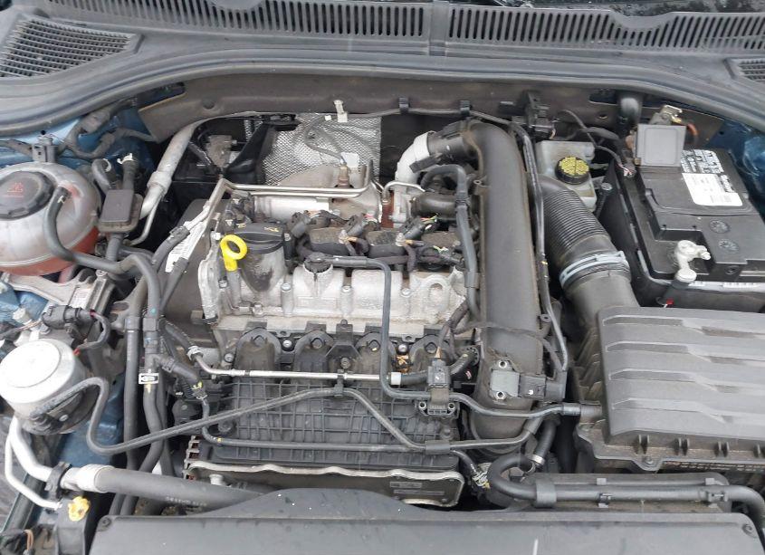 Photo 10 of 2019 Volkswagen Jetta 1.4T R-LINE/1.4T S/1.4T SE (VIN 3VWC57BU5KM186963)