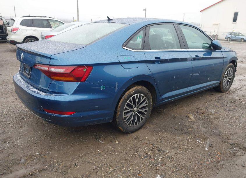 Photo 4 of 2019 Volkswagen Jetta 1.4T R-LINE/1.4T S/1.4T SE (VIN 3VWC57BU5KM186963)