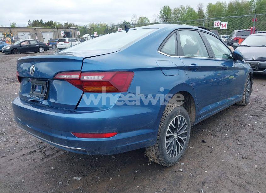 Photo 4 of 2019 Volkswagen Jetta 1.4T R-LINE/1.4T S/1.4T SE (VIN 3VWC57BU5KM227849)