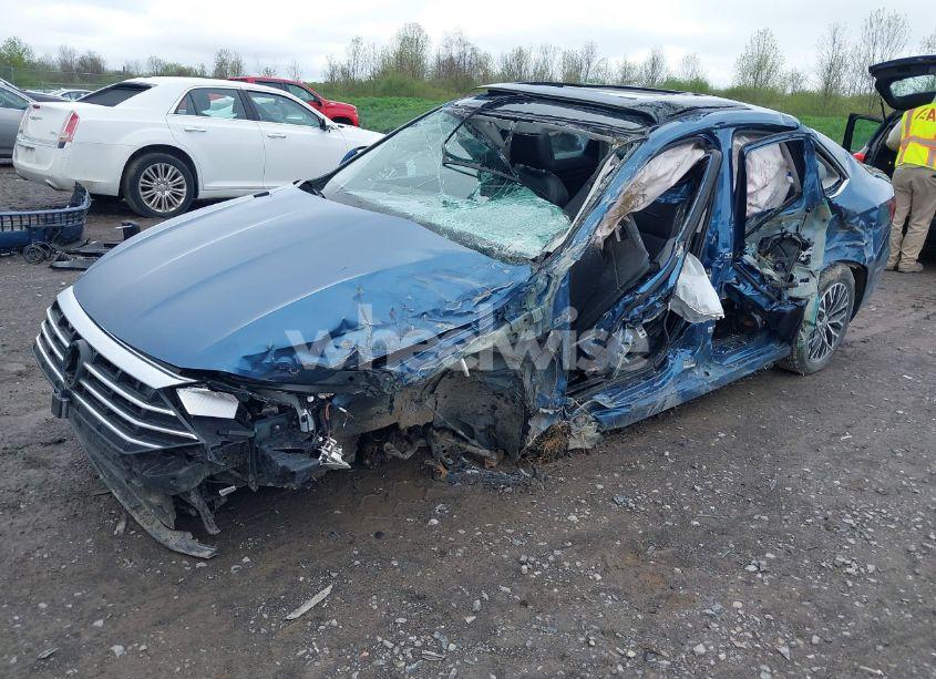 Photo 6 of 2019 Volkswagen Jetta 1.4T R-LINE/1.4T S/1.4T SE (VIN 3VWC57BU5KM227849)