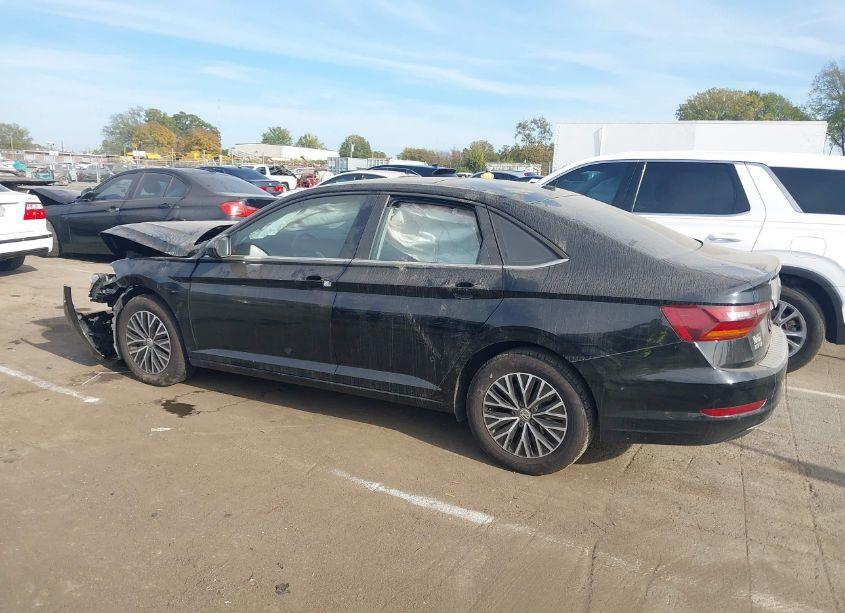 Photo 14 of 2019 Volkswagen Jetta 1.4T R-LINE/1.4T S/1.4T SE (VIN 3VWC57BU5KM237832)