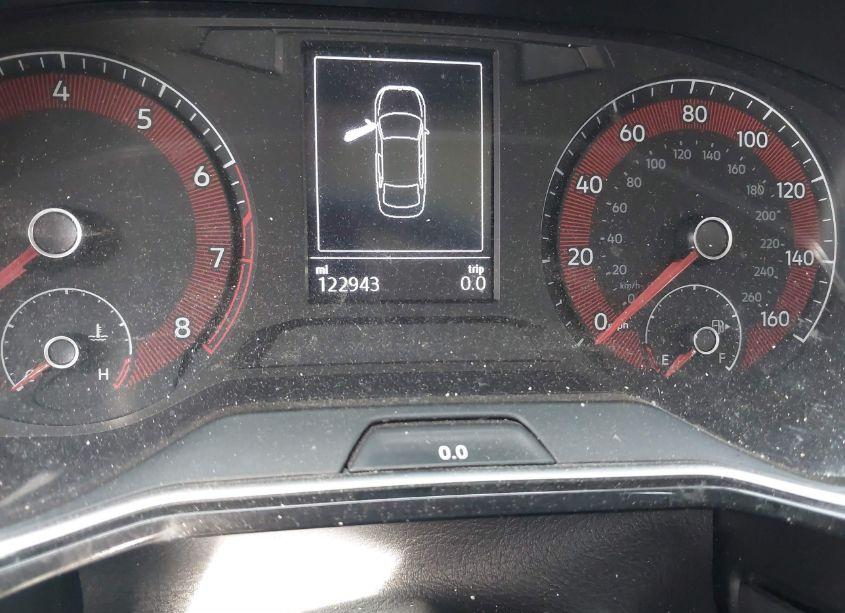 Photo 15 of 2019 Volkswagen Jetta 1.4T R-LINE/1.4T S/1.4T SE (VIN 3VWC57BU5KM237832)