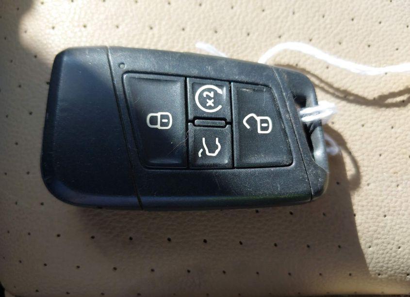 Photo 11 of 2020 Volkswagen Jetta 1.4T R-LINE/1.4T S/1.4T SE (VIN 3VWC57BU5LM090400)