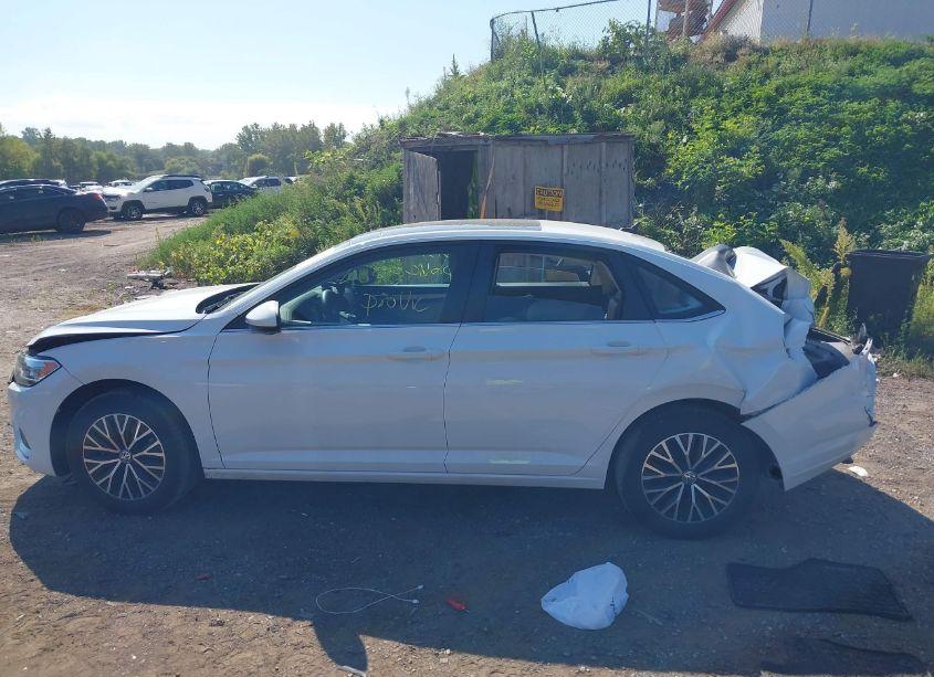 Photo 14 of 2020 Volkswagen Jetta 1.4T R-LINE/1.4T S/1.4T SE (VIN 3VWC57BU5LM090400)