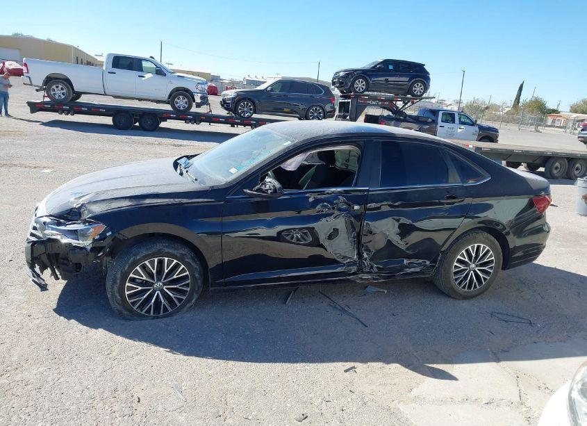 Photo 14 of 2021 Volkswagen Jetta 1.4T R-LINE/1.4T S/1.4T SE (VIN 3VWC57BU5MM006769)