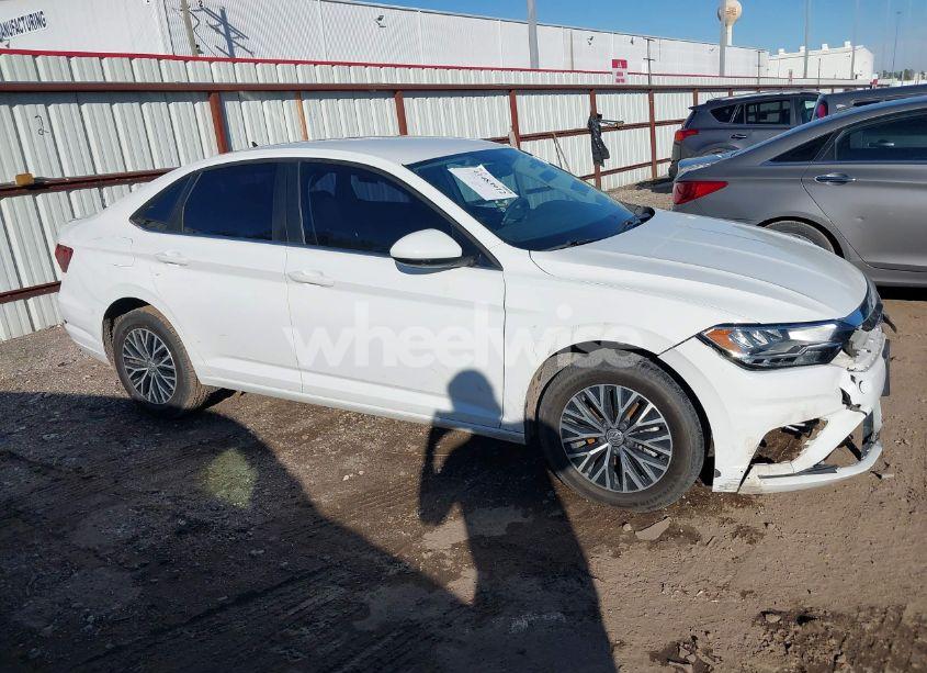 Photo 13 of 2021 Volkswagen Jetta (VIN 3VWC57BU5MM053266)