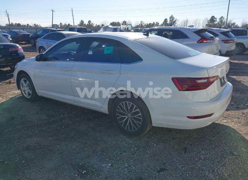 Photo 3 of 2021 Volkswagen Jetta (VIN 3VWC57BU5MM053266)