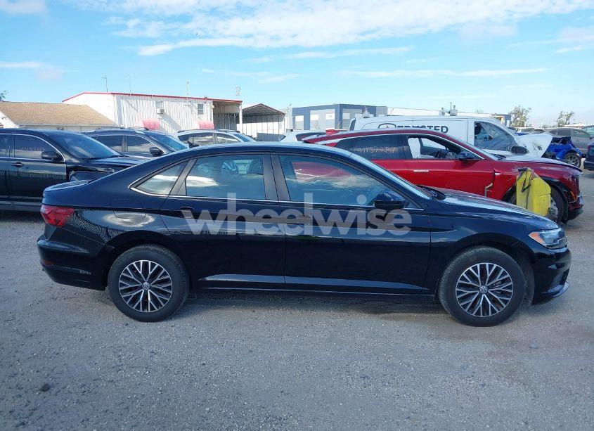 Photo 13 of 2021 Volkswagen Jetta 1.4T R-LINE/1.4T S/1.4T SE (VIN 3VWC57BU5MM058774)