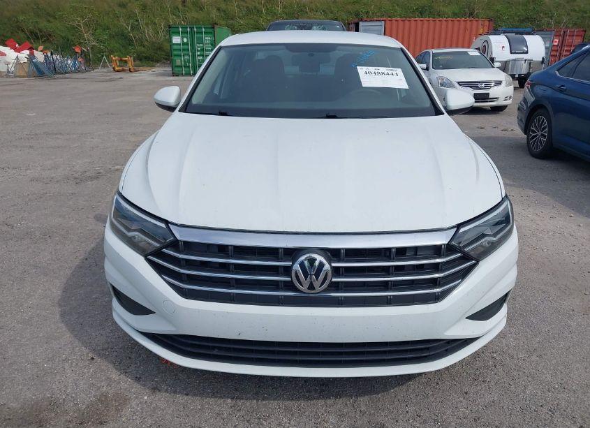 Photo 6 of 2021 Volkswagen Jetta 1.4T R-LINE/1.4T S/1.4T SE (VIN 3VWC57BU5MM069953)