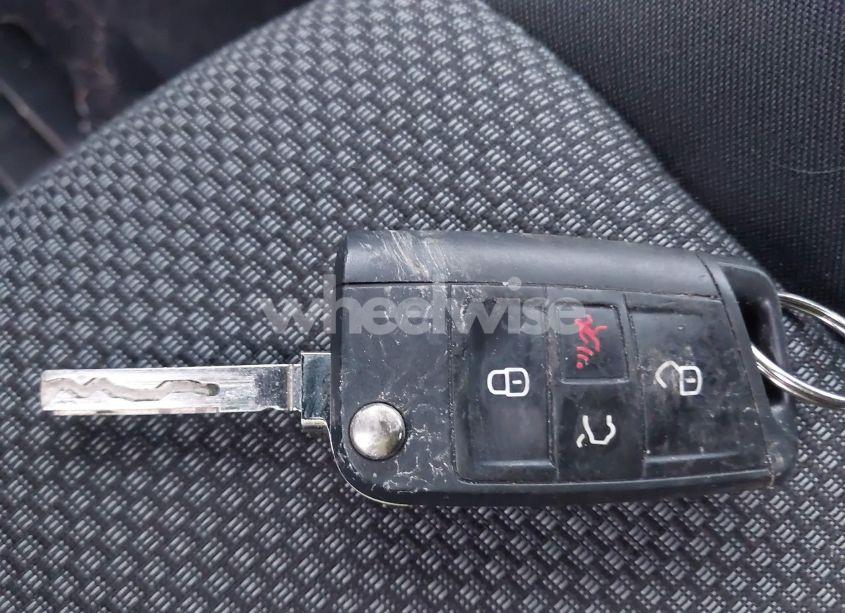 Photo 11 of 2021 Volkswagen Jetta 1.4T R-LINE/1.4T S/1.4T SE (VIN 3VWC57BU5MM072903)