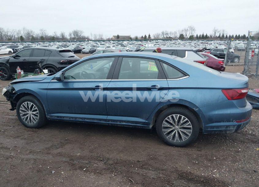 Photo 15 of 2021 Volkswagen Jetta 1.4T R-LINE/1.4T S/1.4T SE (VIN 3VWC57BU5MM072903)