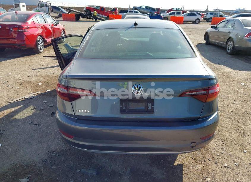 Photo 17 of 2019 Volkswagen Jetta 1.4T R-LINE/1.4T S/1.4T SE (VIN 3VWC57BU6KM061051)