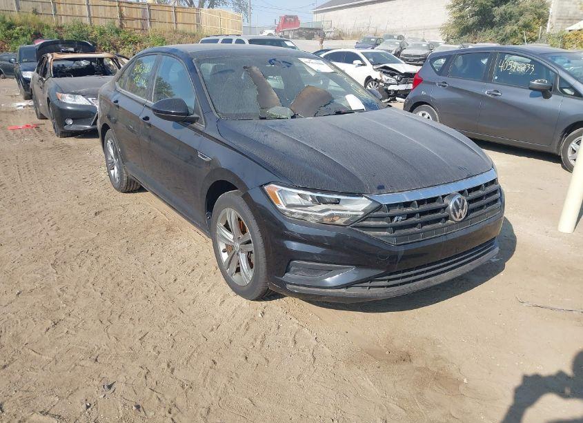 Photo 6 of 2019 Volkswagen Jetta 1.4T R-LINE/1.4T S/1.4T SE (VIN 3VWC57BU6KM070980)