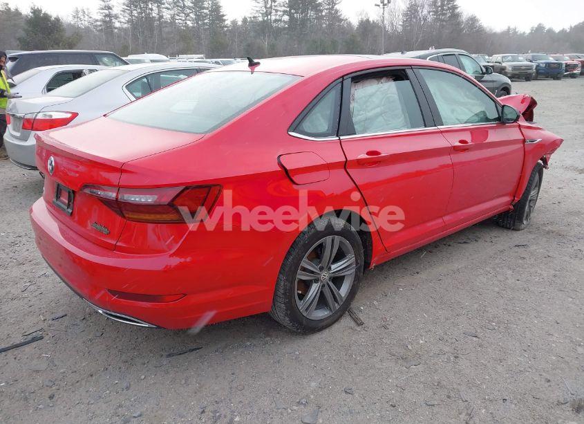 Photo 4 of 2019 Volkswagen Jetta 1.4T R-LINE/1.4T S/1.4T SE (VIN 3VWC57BU6KM074298)