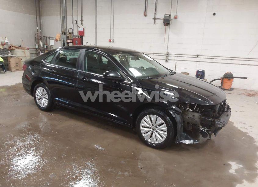 2019 Volkswagen Jetta 1.4T R-LINE/1.4T S/1.4T SE (VIN 3VWC57BU6KM079159) main photo