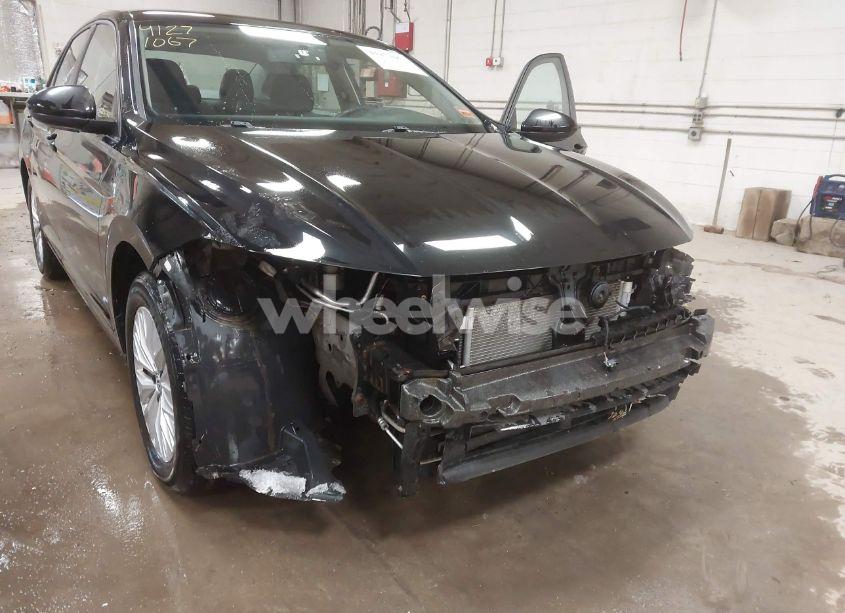 Photo 18 of 2019 Volkswagen Jetta 1.4T R-LINE/1.4T S/1.4T SE (VIN 3VWC57BU6KM079159)