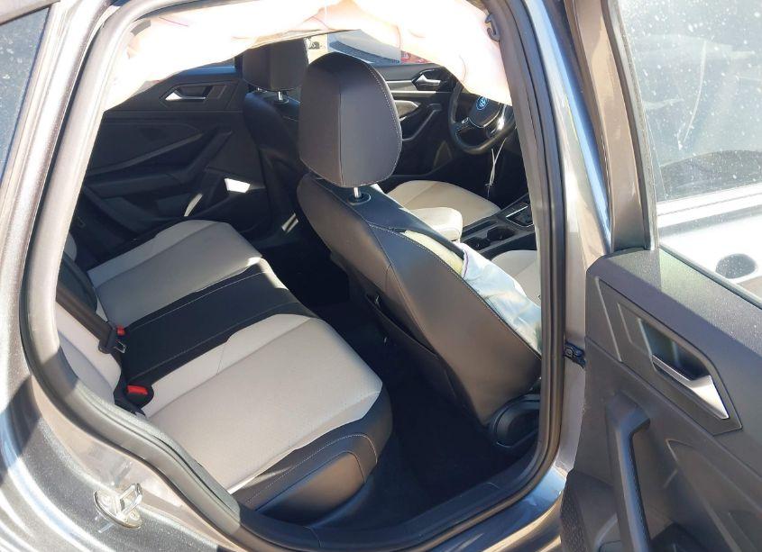 Photo 8 of 2019 Volkswagen Jetta 1.4T R-LINE/1.4T S/1.4T SE (VIN 3VWC57BU6KM111219)