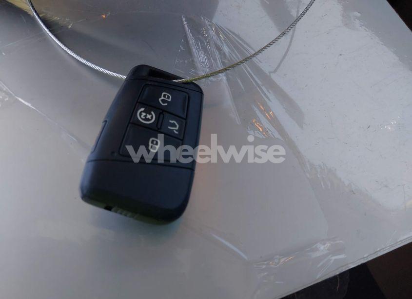 Photo 11 of 2019 Volkswagen Jetta 1.4T R-LINE/1.4T S/1.4T SE (VIN 3VWC57BU6KM164356)