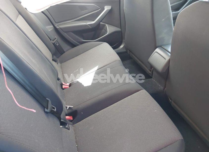 Photo 8 of 2019 Volkswagen Jetta 1.4T R-LINE/1.4T S/1.4T SE (VIN 3VWC57BU6KM165412)