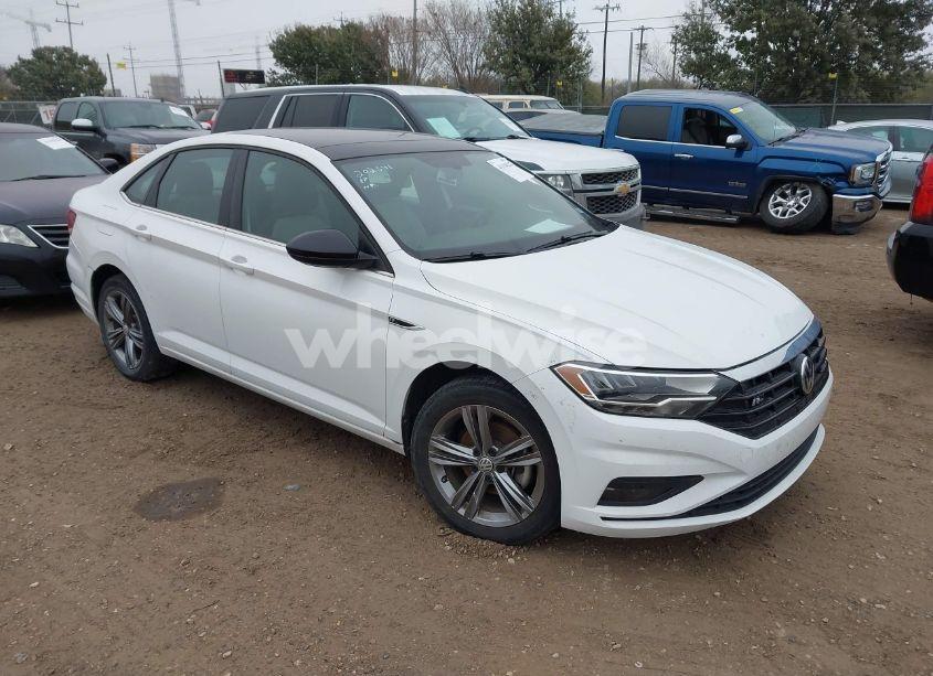 2019 Volkswagen Jetta 1.4T R-LINE/1.4T S/1.4T SE (VIN 3VWC57BU6KM202541) main photo