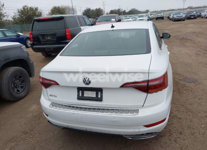 Photo 16 of 2019 Volkswagen Jetta 1.4T R-LINE/1.4T S/1.4T SE (VIN 3VWC57BU6KM202541)