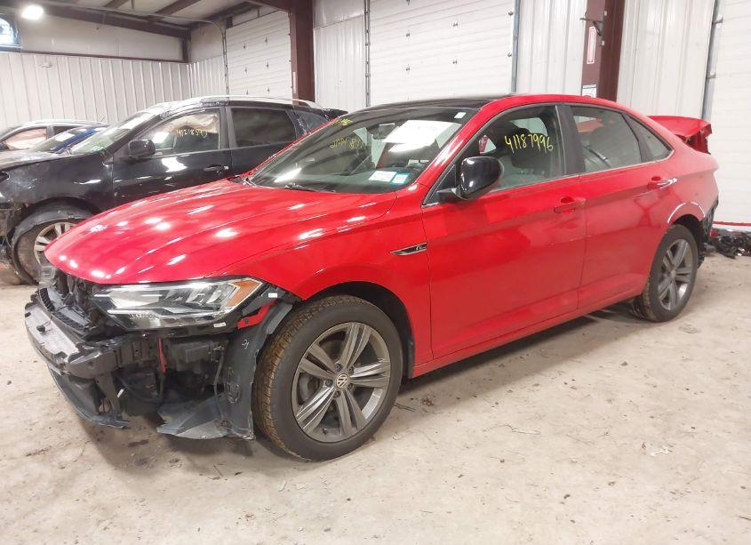 Photo 2 of 2019 Volkswagen Jetta 1.4T R-LINE/1.4T S/1.4T SE (VIN 3VWC57BU6KM224572)