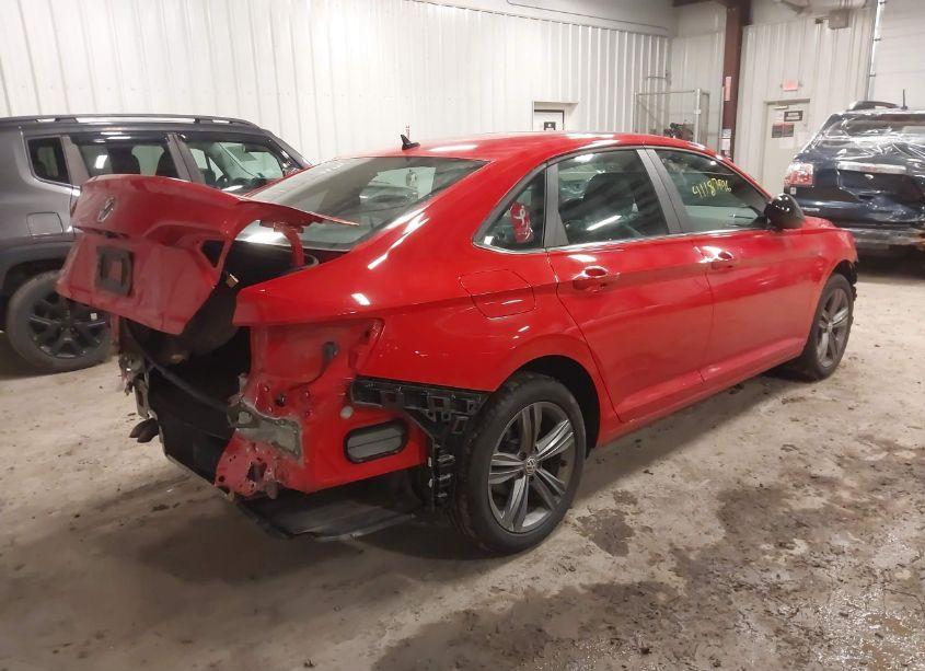 Photo 4 of 2019 Volkswagen Jetta 1.4T R-LINE/1.4T S/1.4T SE (VIN 3VWC57BU6KM224572)